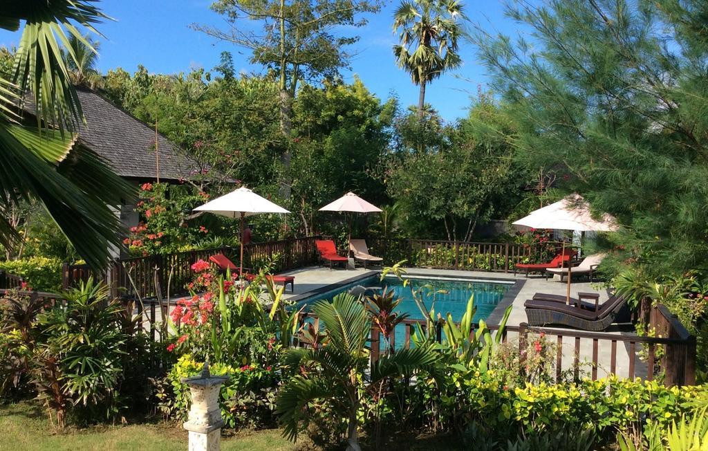 Taman Dewi Sri Villa Et Bungalow Pemuteran  Exterior photo